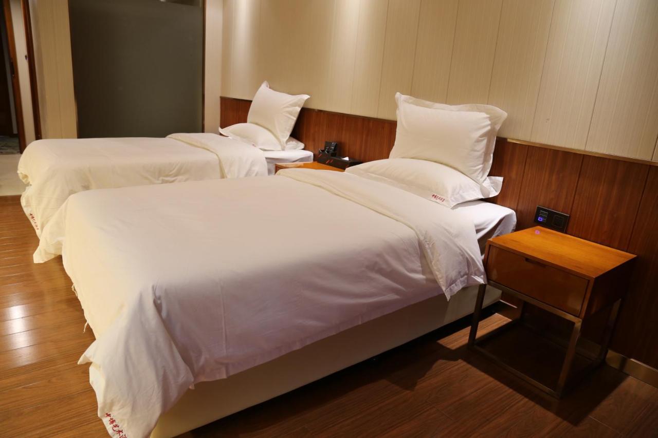Zhongbo Art Hotel Guangzhou Buitenkant foto